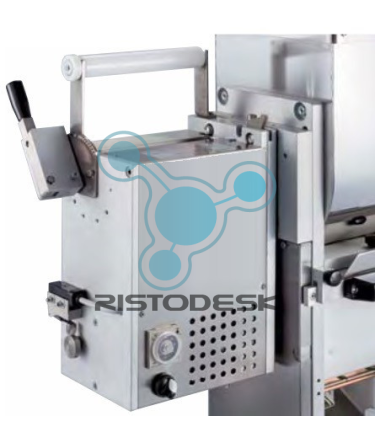 gruppo-tagliasfoglia-automatico-p2-tagliasfoglia-ristodesk-1